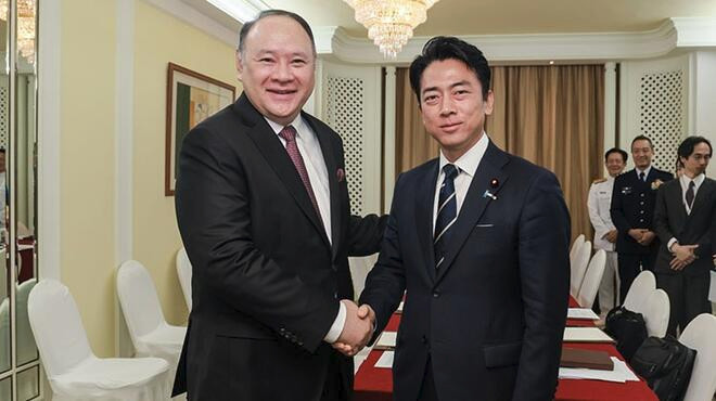 日防卫大臣大肆"推销"日本护卫舰