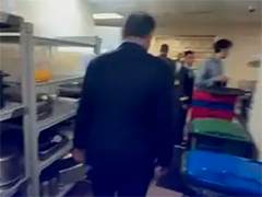 菲防长为躲避中方记者提问从酒店后厨绕行