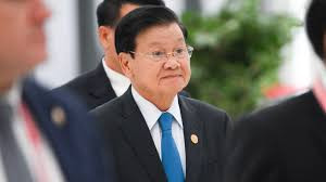 老挝人革党中央总书记 国家主席通伦抵达杭州开始访华行程 通伦参访科技企业 与机器人热情互动
