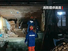 福建尤溪暴雨致房屋受损人员被困 消防紧急救援