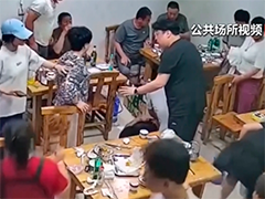 山东胶州 老人饭馆内心脏骤停 救助及时康复出院
