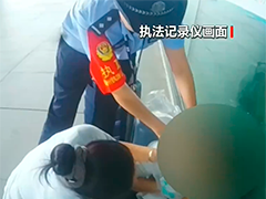 河南郑州女孩突发呼吸性碱中毒 车站民警紧急救援