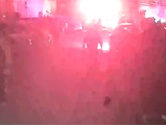 "我是警察这是应该做的"民警深夜火场逆行救火