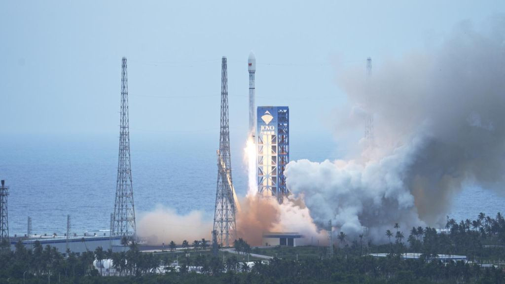 我国成功发射卫星互联网低轨22组卫星