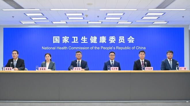 国家卫生健康委发布会 感染诺如病毒后 腹泻患儿勿喝电解质饮料