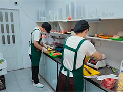 上海金山 确保夏季鲜切水果食用安全 市场监管突击检查门店