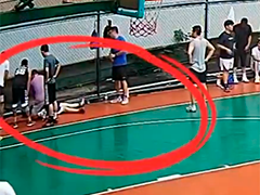 杭州男子打篮球突发心脏骤停 球友火速施救