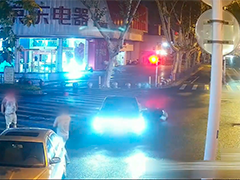 江苏镇江 男子无证驾驶共享汽车酿事故 租车公司审核失职担责