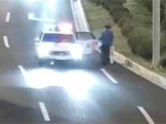上海闵行 台风天老人走失 警民携手护送回家