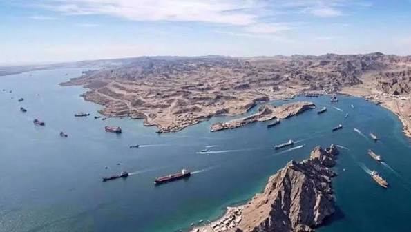 伊朗波斯湾海峡管理局表示 霍尔木兹海峡目前已不可通行