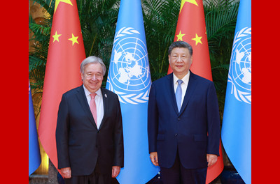 习近平会见联合国秘书长