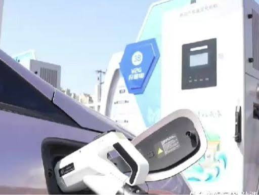截至今年6月底 我国电动汽车充电枪总数超2300万个
