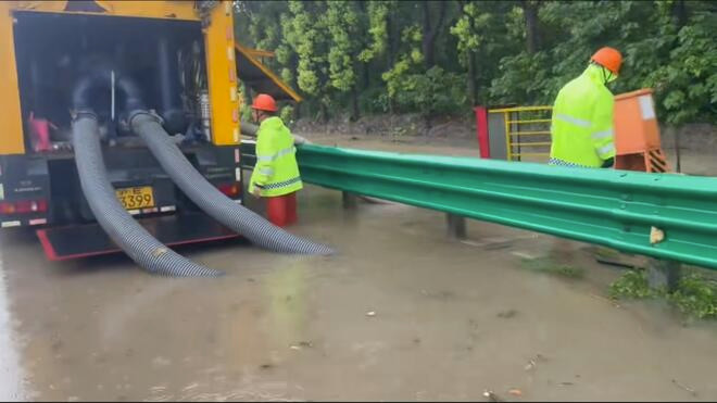 台风"白海豚"登陆 各地各部门全力应对