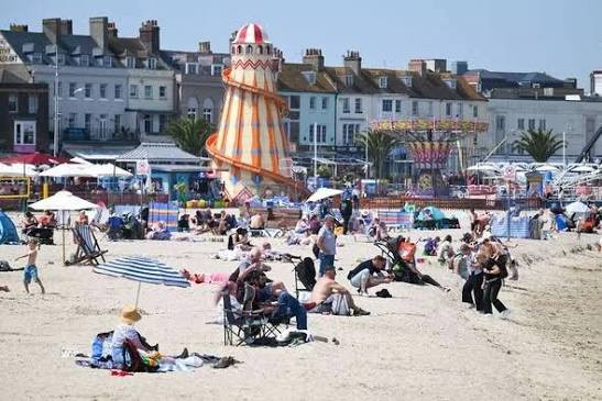 英国今年内气温达到或超30℃天数创新高