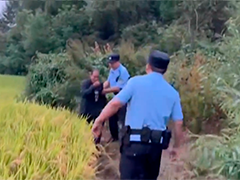 哈尔滨 男子独自上山失联 民警机智放炮寻人