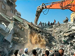 加沙城一建筑倒塌致至少20人死亡 上百人仍被埋废墟