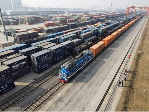 河南 今年前8个月 TIR国际跨境公路运输货运量超3990吨